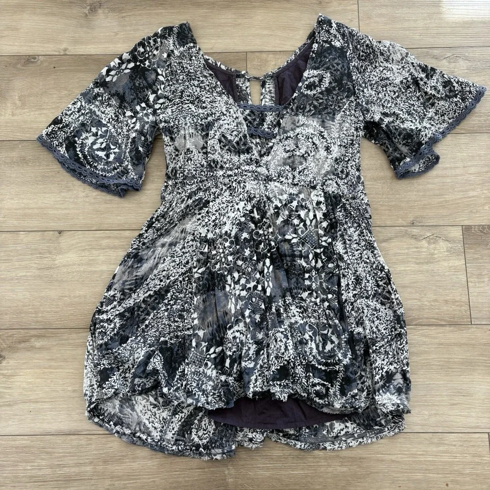 Free People XS Blue Black Patterned Open Back Split Sleeve Boho Dress Pockets - Picture 7 of 7